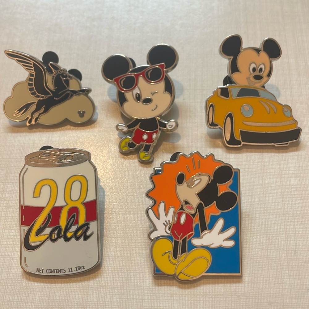 ⬛️⬛️ Disney Trading Pins - Mickey/Fantasia Lot of 5